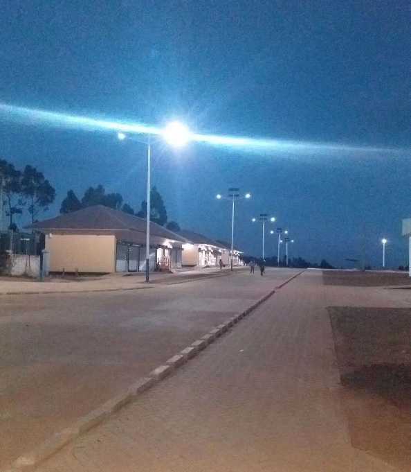 淳化县非洲科特迪瓦太阳能路灯工程